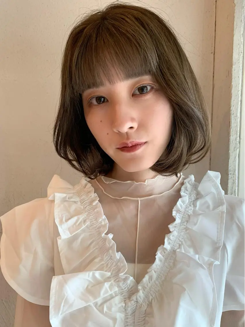 ショート カラー カット ヘアカラー トリートメント 透明感/オリーブ/ グレージュ/YUKAのヘアスタイル