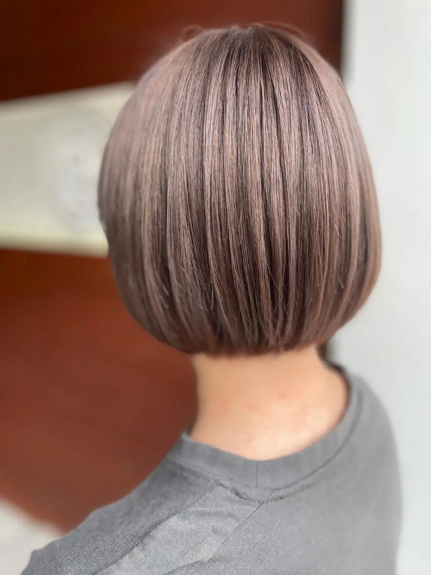 ショート カラー ベージュカラー ミルクティーベージュ ボブ カット ヘアカラー トリートメント IORI #韓国ヘア#髪質改善のヘアスタイル