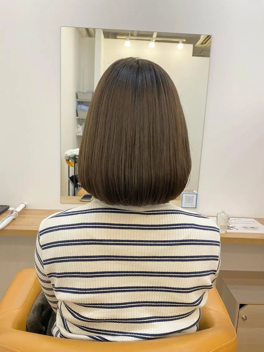 ミディアム カラー 透明感カラー グレージュ イルミナカラー オリーブグレージュ オリーブグレー 林 瑠夏のヘアスタイル