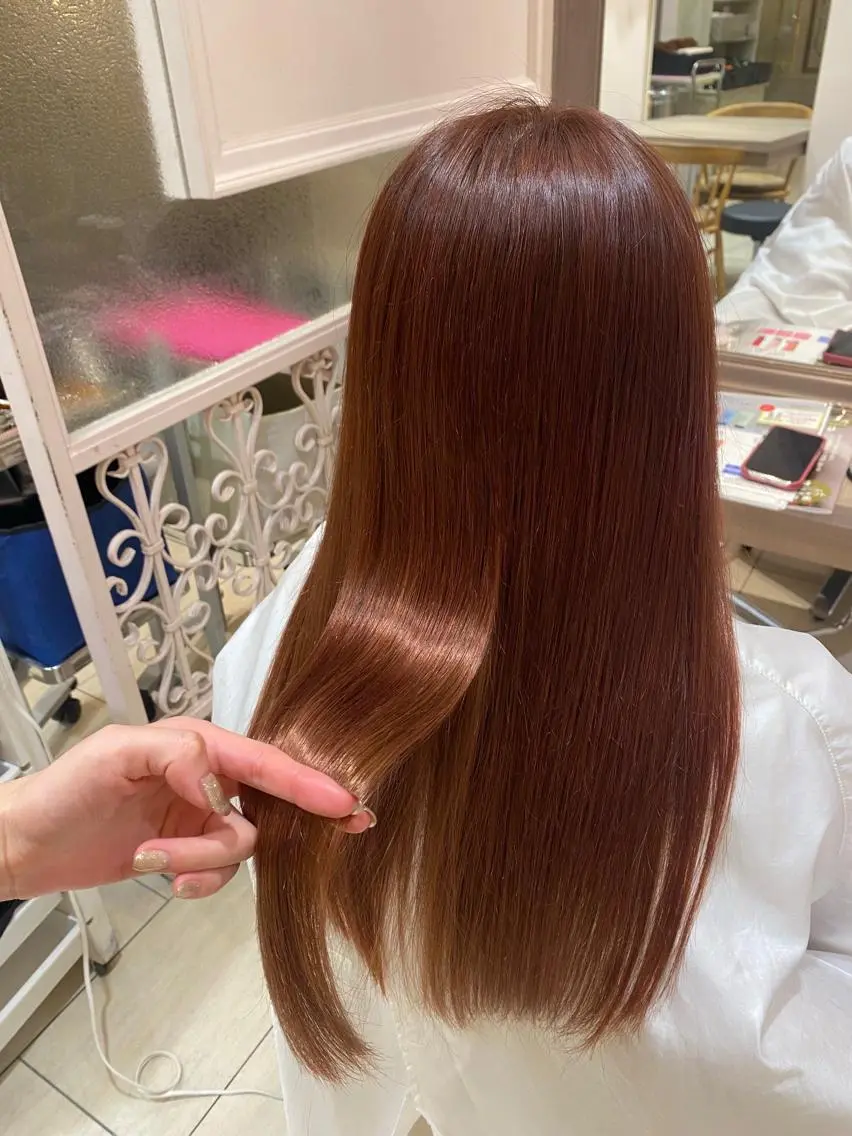 ロング カラー 村橋 葵緒のヘアスタイル
