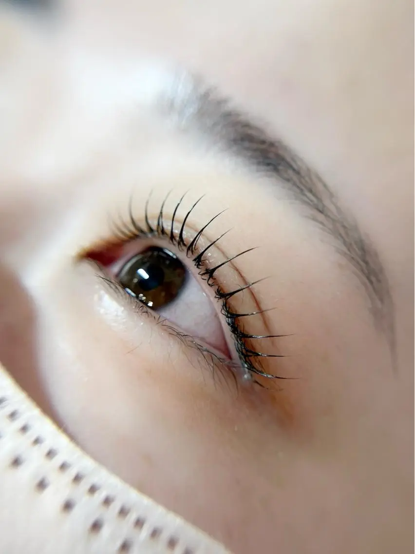 マツエク・マツパ n9 brow sumi.の眉毛・アイブロウイメージ
