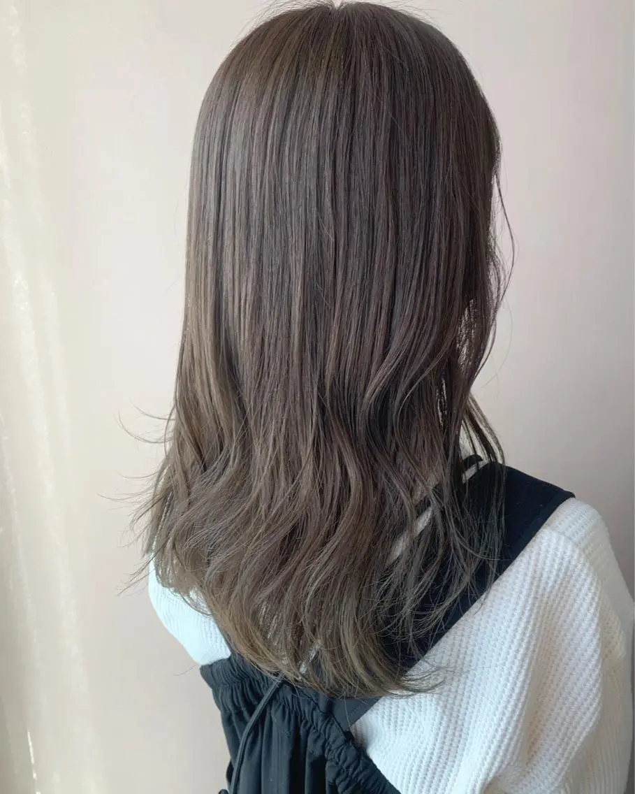 ロング カラー ベージュカラー ブリーチ ショコラベージュ 透明感カラー ブリーチなしカラー hubhair レイヤー/透明感のヘアスタイル