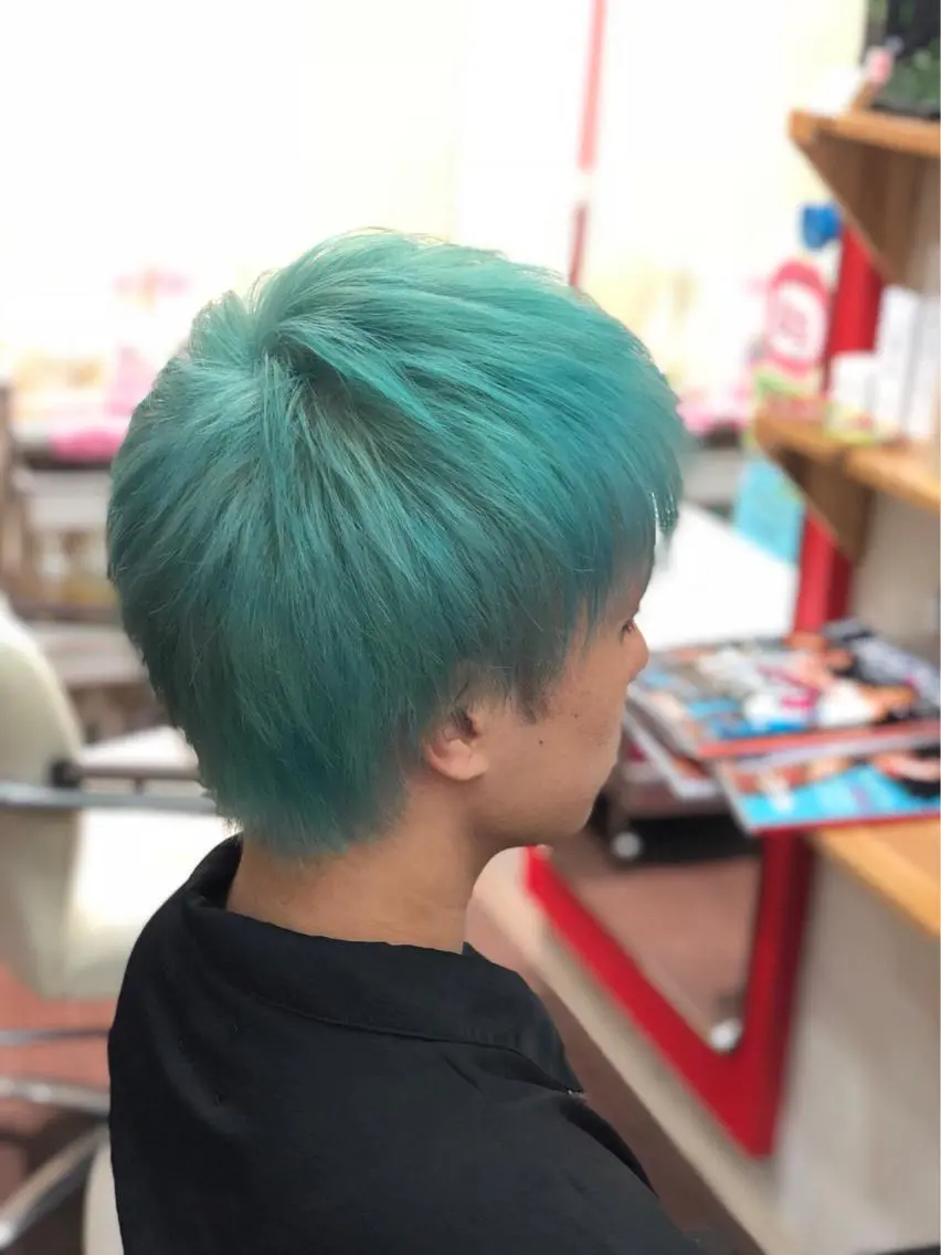 ショート カラー カット ヘアカラー たけい ゆうきのヘアスタイル