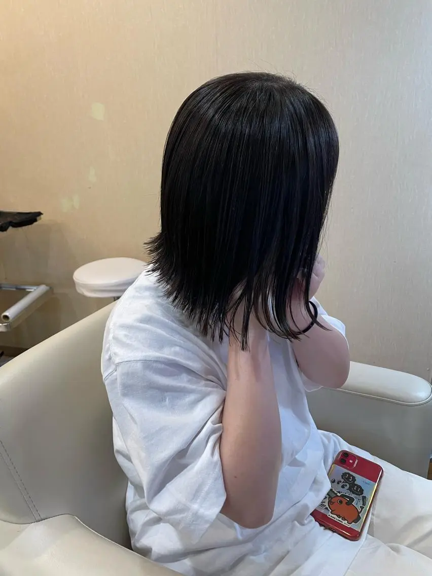ミディアム 切りっぱなしボブ ボブ 本多 美羽のネイルデザイン