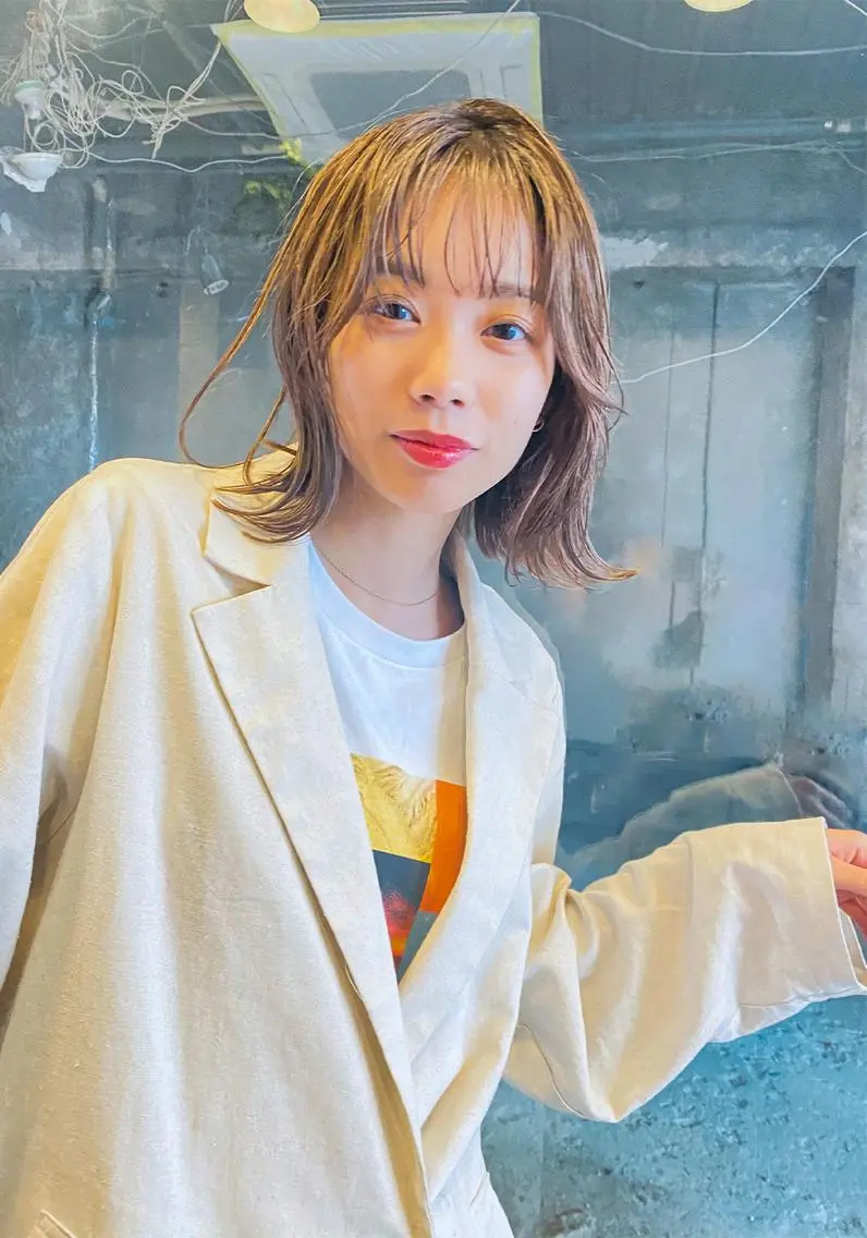 ミディアム カラー カット ヘアカラー トリートメント 一ノ瀬 暁のヘアスタイル