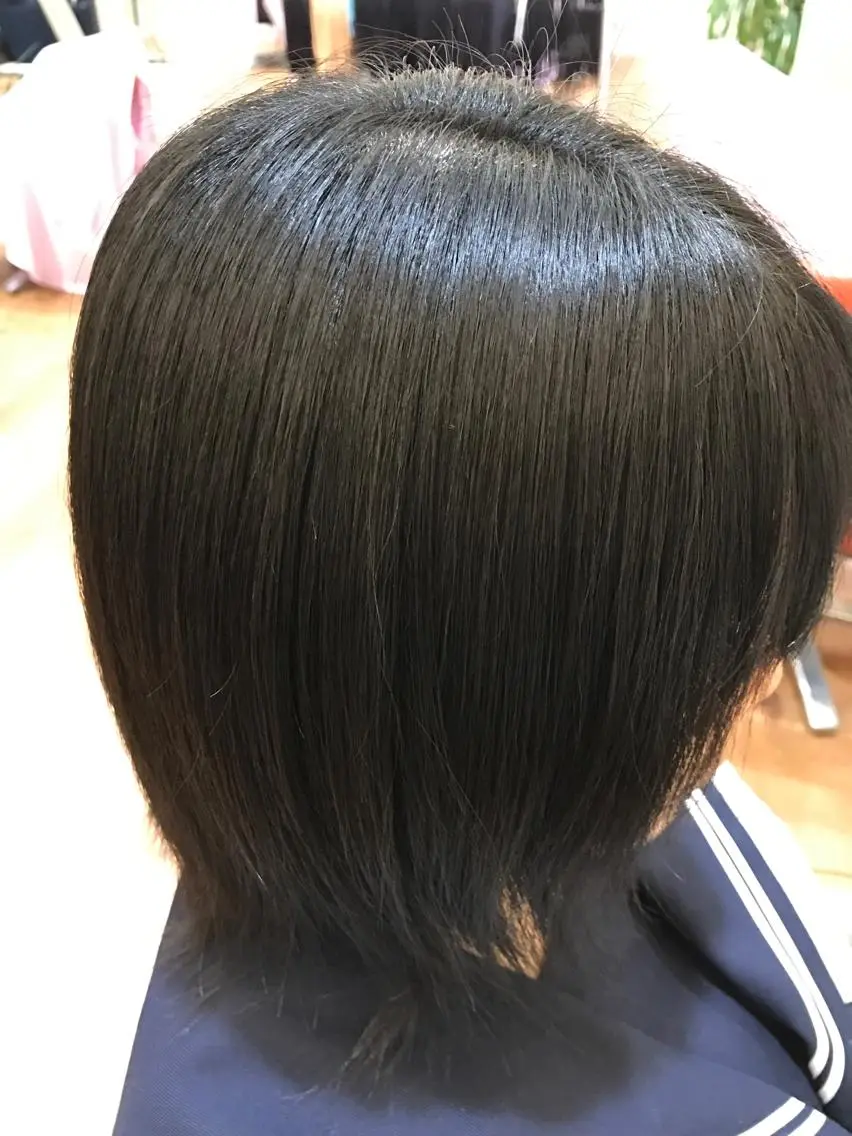 ショート 夜の縮毛矯正 服部 日出登のヘアスタイル