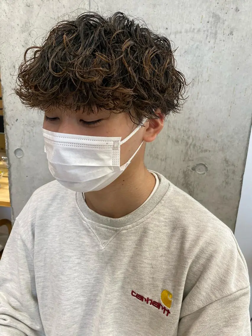 パーマ メンズ カット パーマ トリートメント 似合う髪型が 分からない方へのヘアスタイル