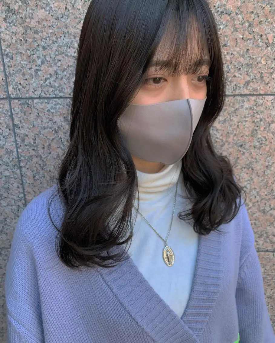 ロング ヨシンモリ 菅原リキヤ くびれレイヤーヘアのヘアスタイル