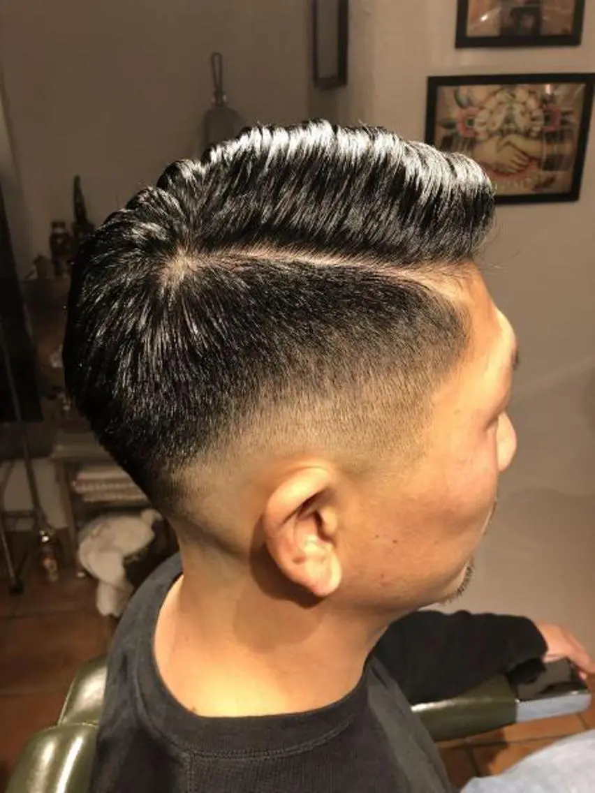ショート メンズ フェードカット スキンフェード カット 冨士川 英樹のヘアスタイル