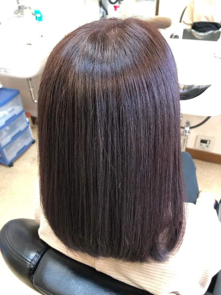 セミロング カラー 石塚 浩のヘアスタイル