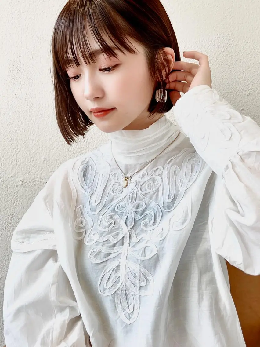 ミディアム 切りっぱなしボブ ショートボブ ボブ くびれヘア タンバルモリ 市原 大翼のヘアスタイル