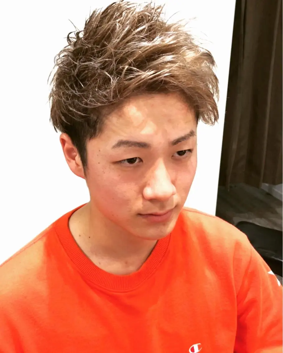 ショート カラー メンズ メンズヘア特化 崎田 成人のヘアスタイル