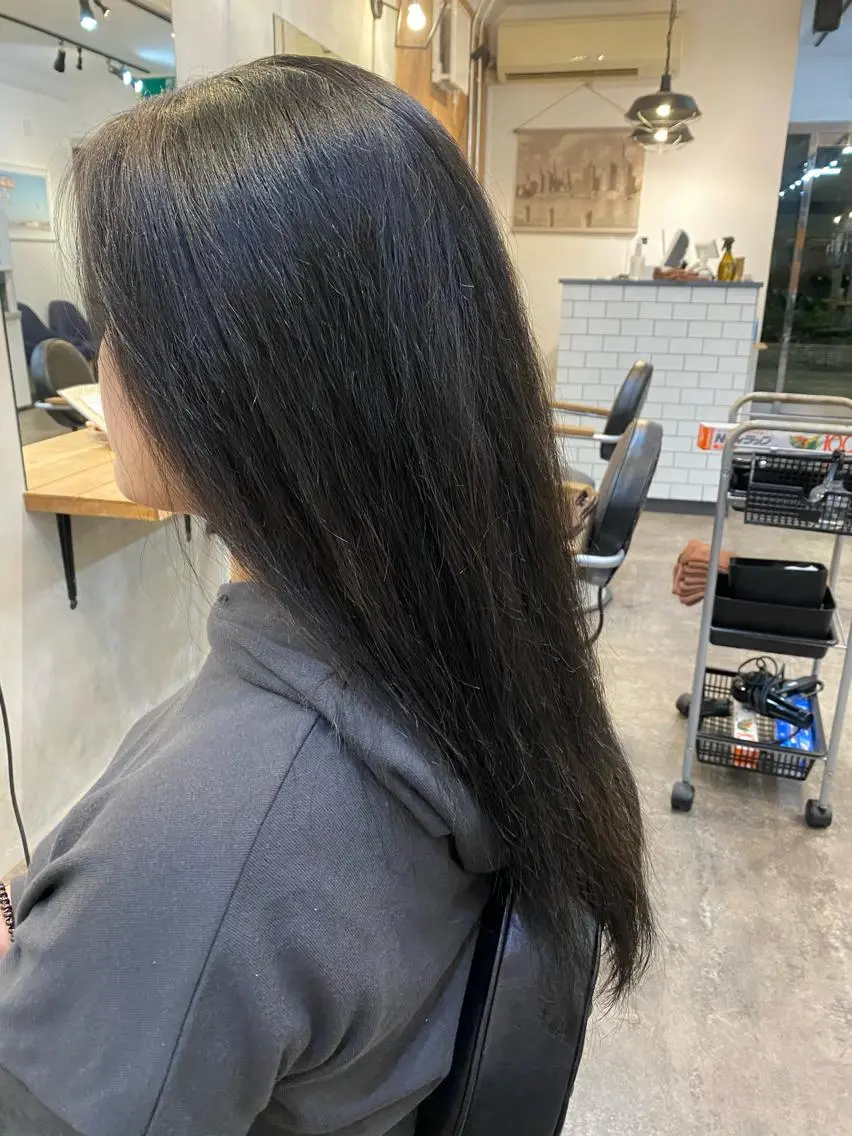 ロング 小山 奏良のヘアスタイル