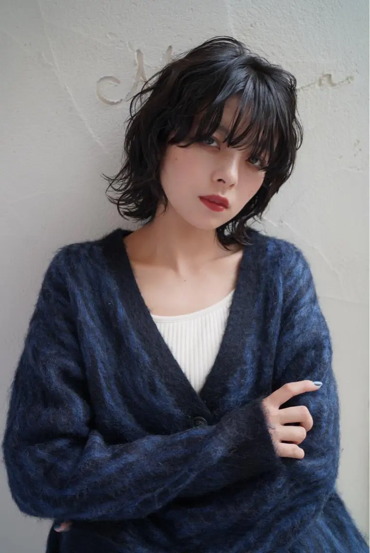 ミディアム パーマ ミディアムパーマ 韓国風ヘア ウルフカット カット パーマ トリートメント ヘアセット 💎韓国風レイヤー /ボブ💎Namiのヘアスタイル