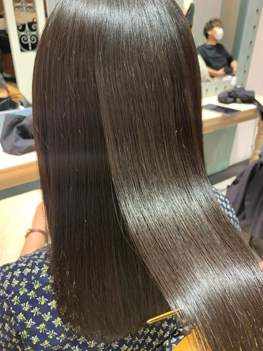 セミロング カラー パーマ ヘアアレンジ ネイル マツエク・マツパ 髪質改善 トリートメント 髪質改善 の達人/杉原碧仁のヘアスタイル