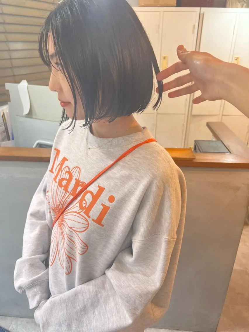 ショート ボブ ハイトーンカラー✨ 永井大貴のヘアスタイル