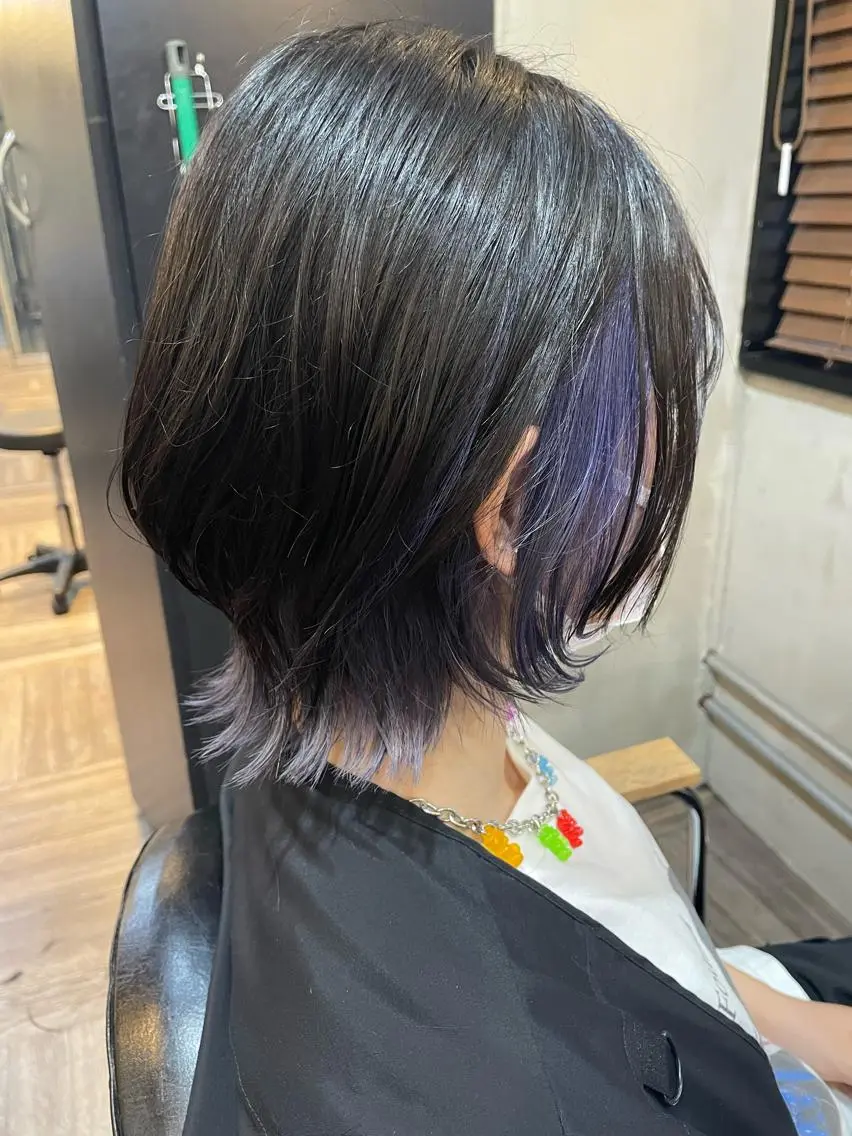 ミディアム カラー ブルーカラー ブルーバイオレット バイオレットカラー La fith 店長 城谷颯人のヘアスタイル