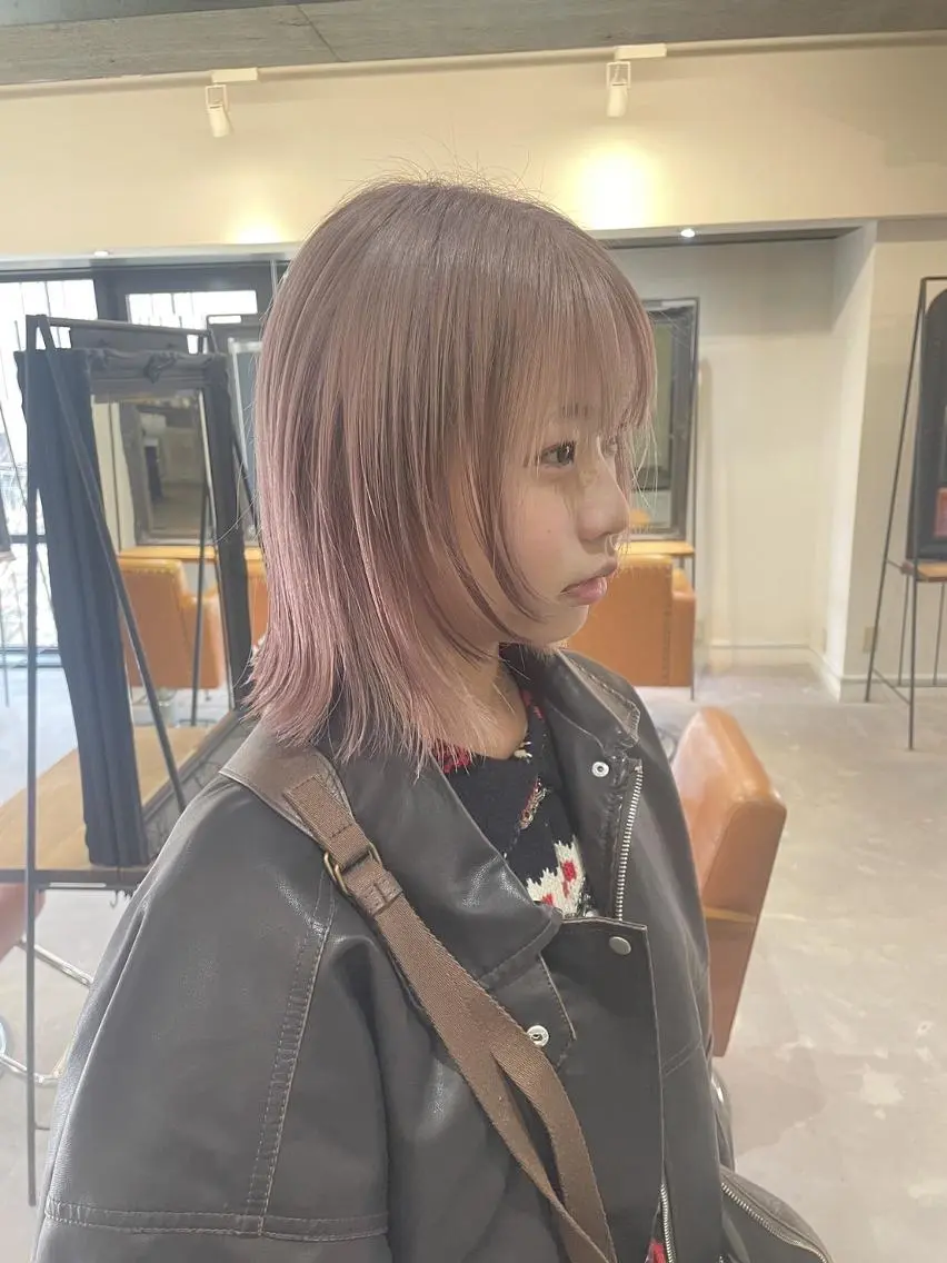 ミディアム カラー ラベンダーカラー ピンクカラー ピンクラベンダー ｉｌｉ 大阪のヘアスタイル