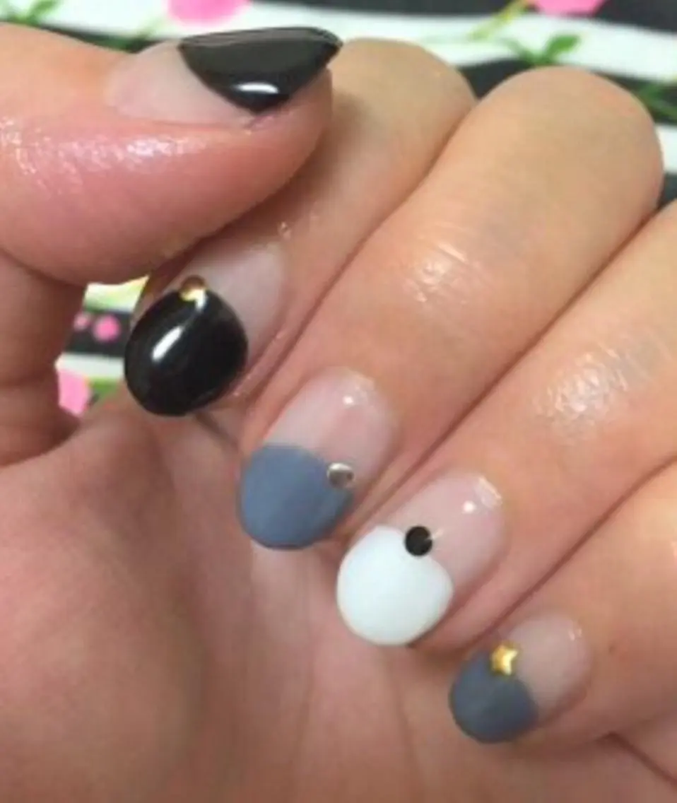 ネイル ハンドネイル ゲン レイカのネイルデザイン