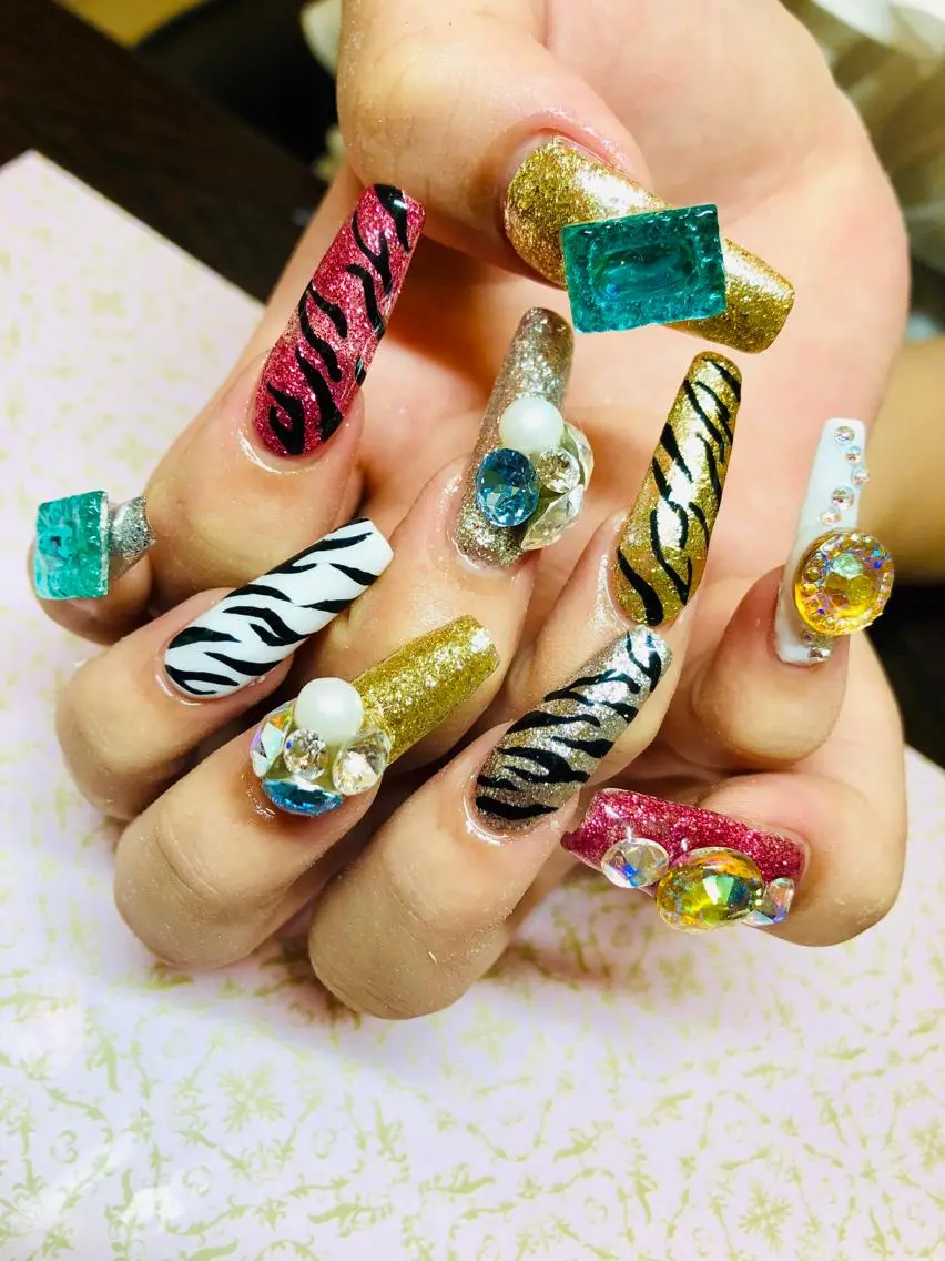 ネイル ハンドネイル Piacere 絵美のネイルデザイン