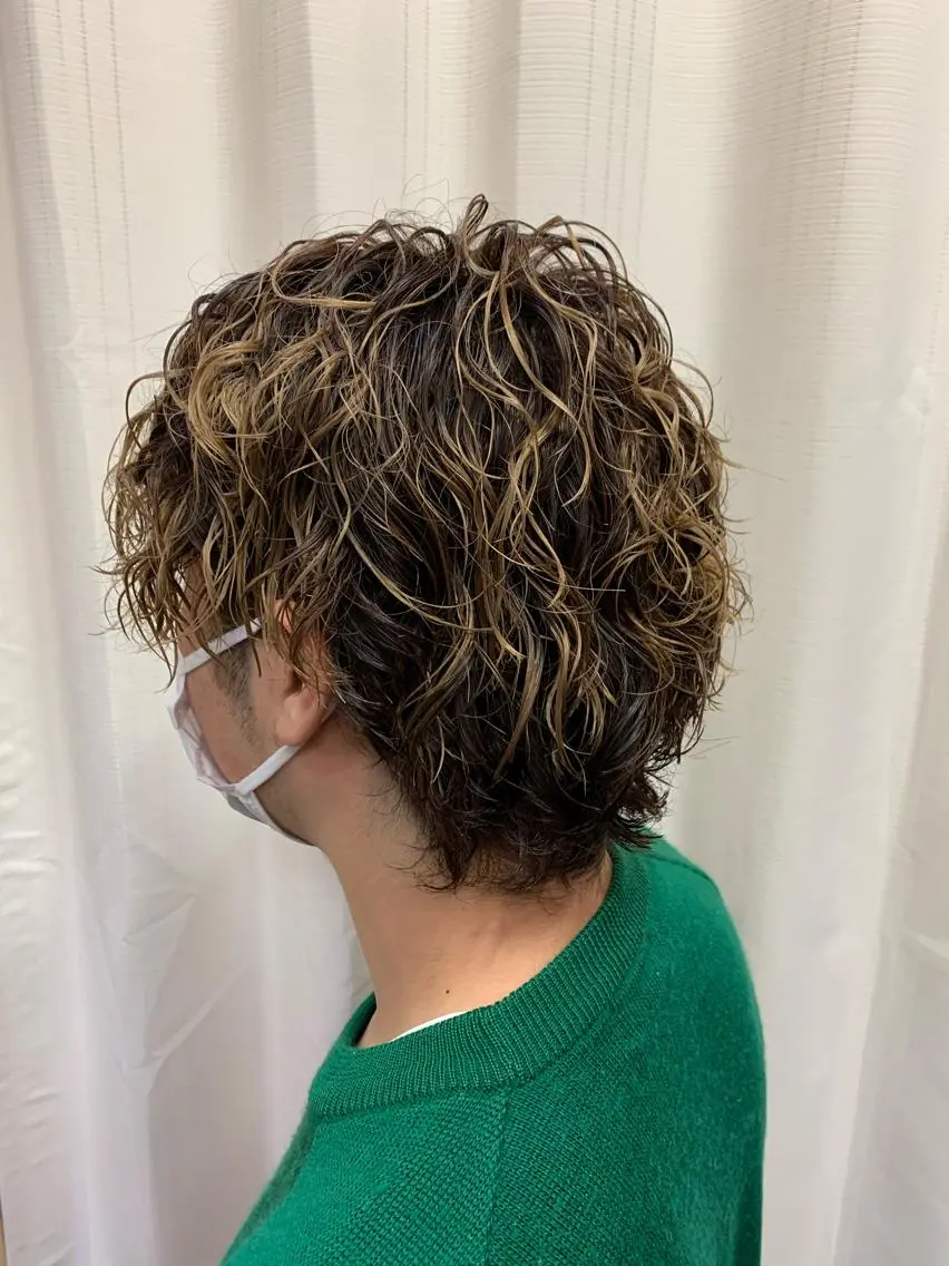 ミディアム パーマ メンズ メンズ特化西村 雄太のヘアスタイル