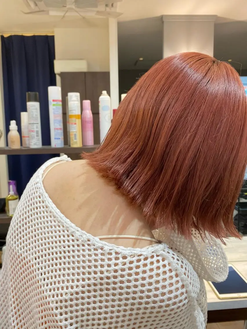 ショート カラー ブリーチ ハイトーンカラー ピンクカラー ボブ ヘアカラー sol Amiのヘアスタイル