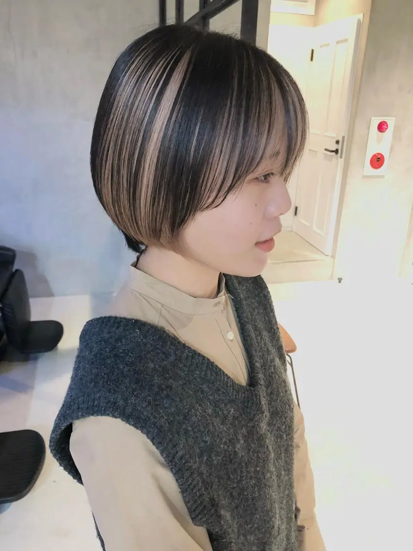 ショート カラー ヘアアレンジ ベージュカラー インナーカラー ショートヘア ショートヘア原宿 fifth コシのヘアスタイル