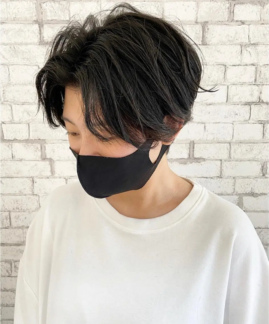 ショート カット 透明感カラー 松田晃代のヘアスタイル