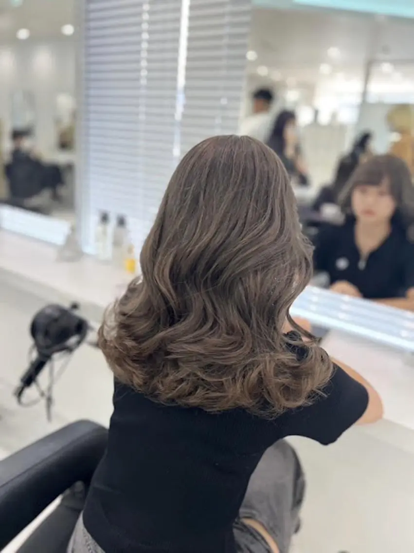 カラー official TUNE銀座🪞🪽のヘアスタイル