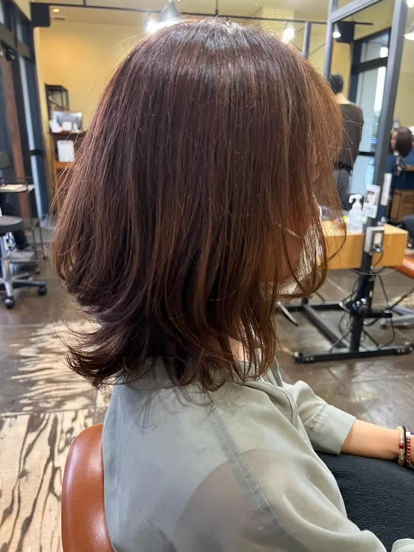 ミディアム レイヤーカット 大城 瑞希のヘアスタイル