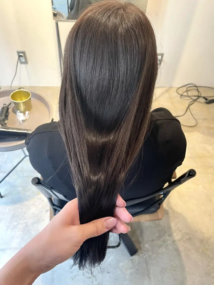 ロング 髪質改善 トリートメント RHAIRSALON 西山梓のヘアスタイル
