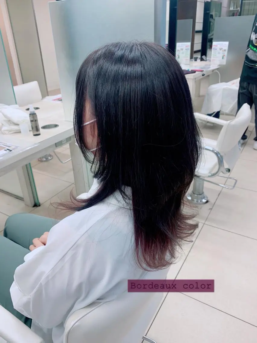 セミロング カラー ボルドーカラー ピンクカラー ✂︎レディース のメンズカット屋さんのヘアスタイル