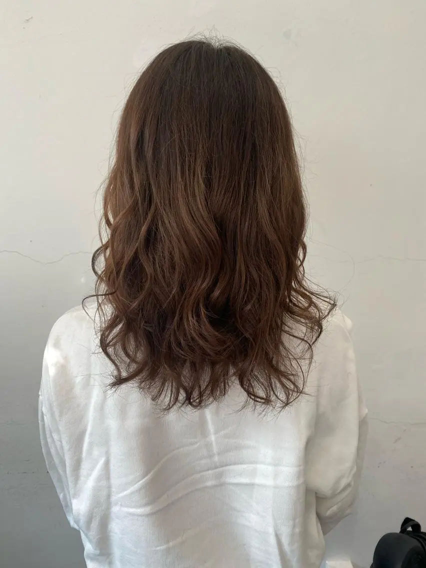 セミロング カラー ヘアアレンジ ブリーチ ハイトーン 特化🌈フジタハルキのヘアスタイル
