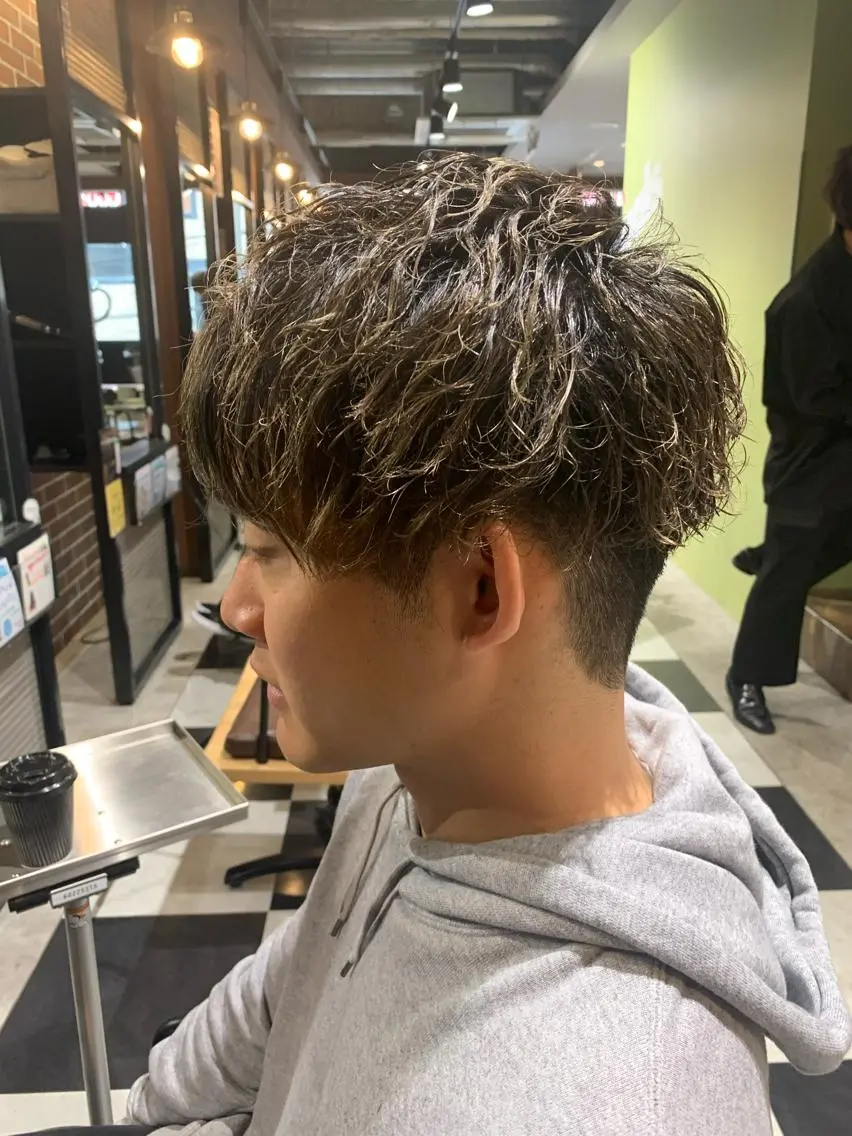 ショート 坪井 彰吾のヘアスタイル