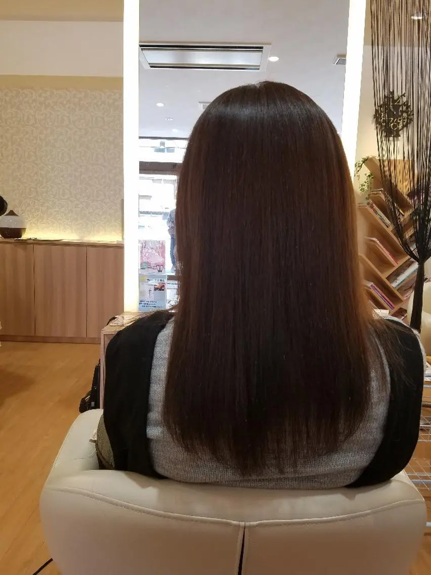 セミロング カラー ブラウンカラー 髪質改善/ハイライト 小林秀樹のヘアスタイル