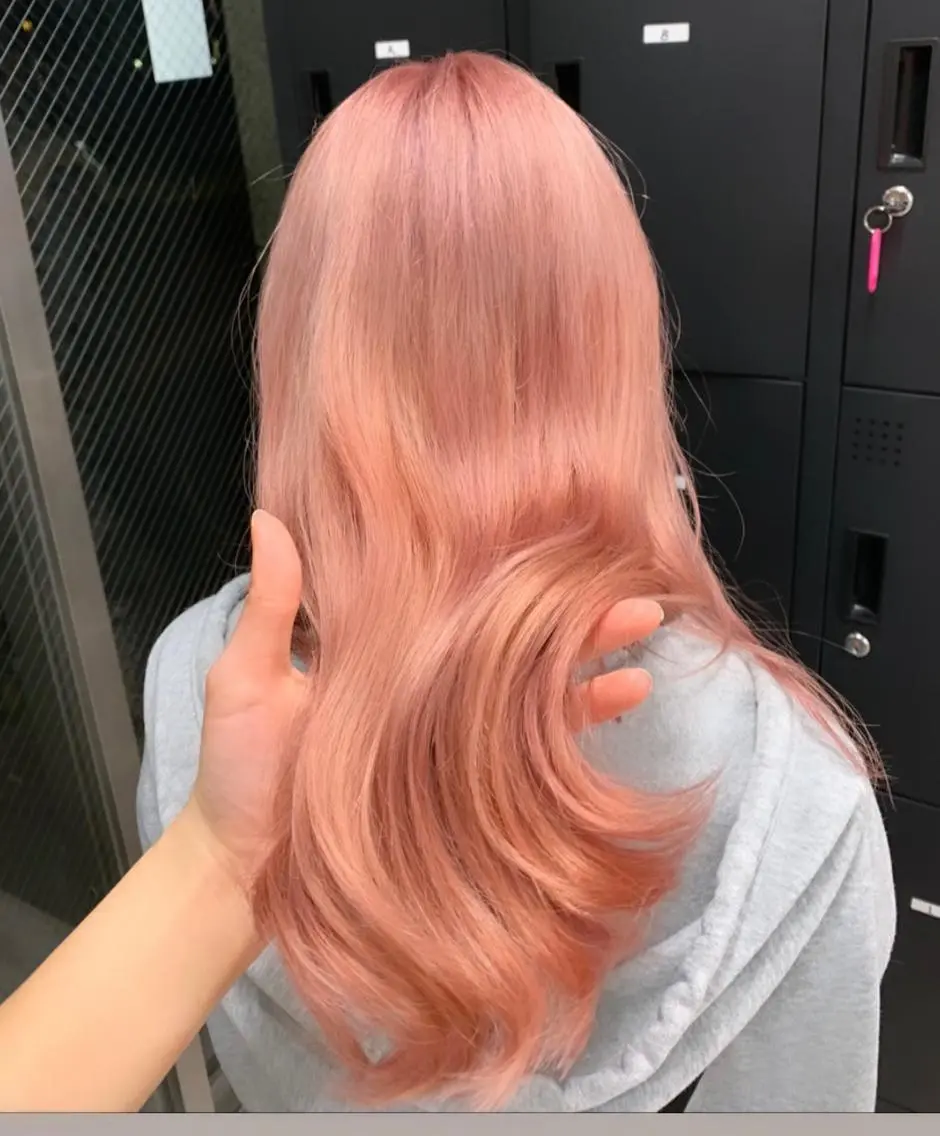 ショート カラー パーマ ヘアアレンジ メンズ キッズ ネイル マツエク・マツパ アイブロウ メンズバレイヤージュ メンズブリーチ メンズハイライト メンズハイトーン メンズインナーカラー 🐺ウルフ×ハイトー ン🖤Yukinoのヘアスタイル