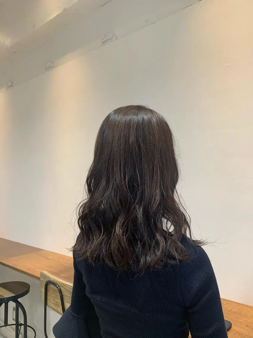セミロング カラー ヘアカラー トリートメント ヘアセット ハイトーン/レイヤー 💜Akaneのヘアスタイル