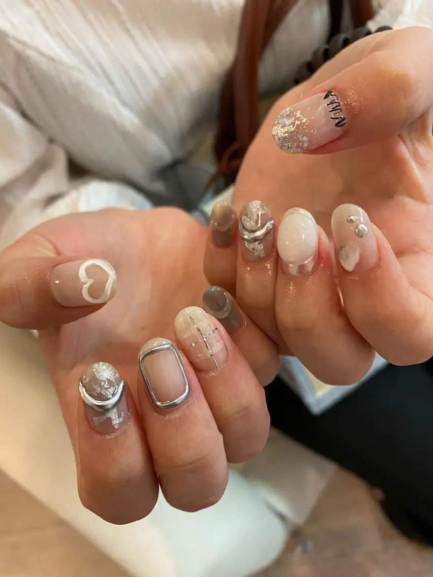 ネイル ハンドネイル 【LINON】 airiのネイルデザイン
