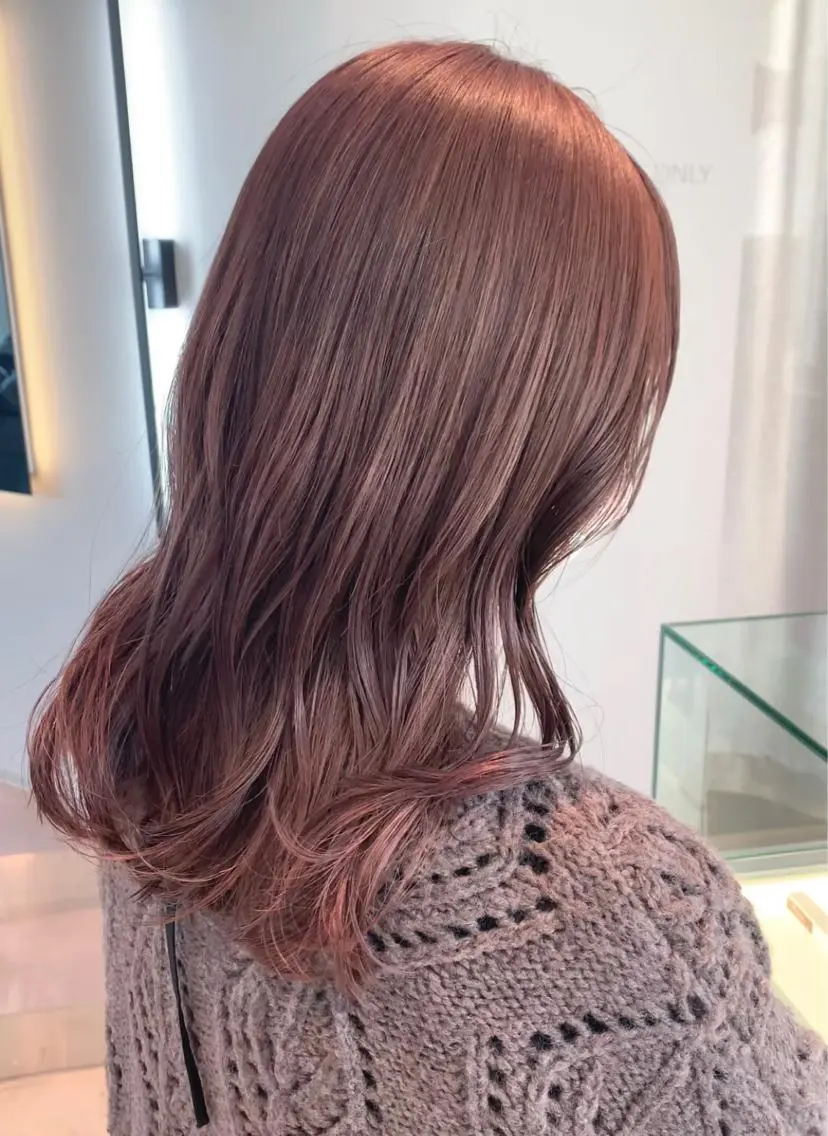 ロング カラー 髪質改善ストレート 中林優太のヘアスタイル