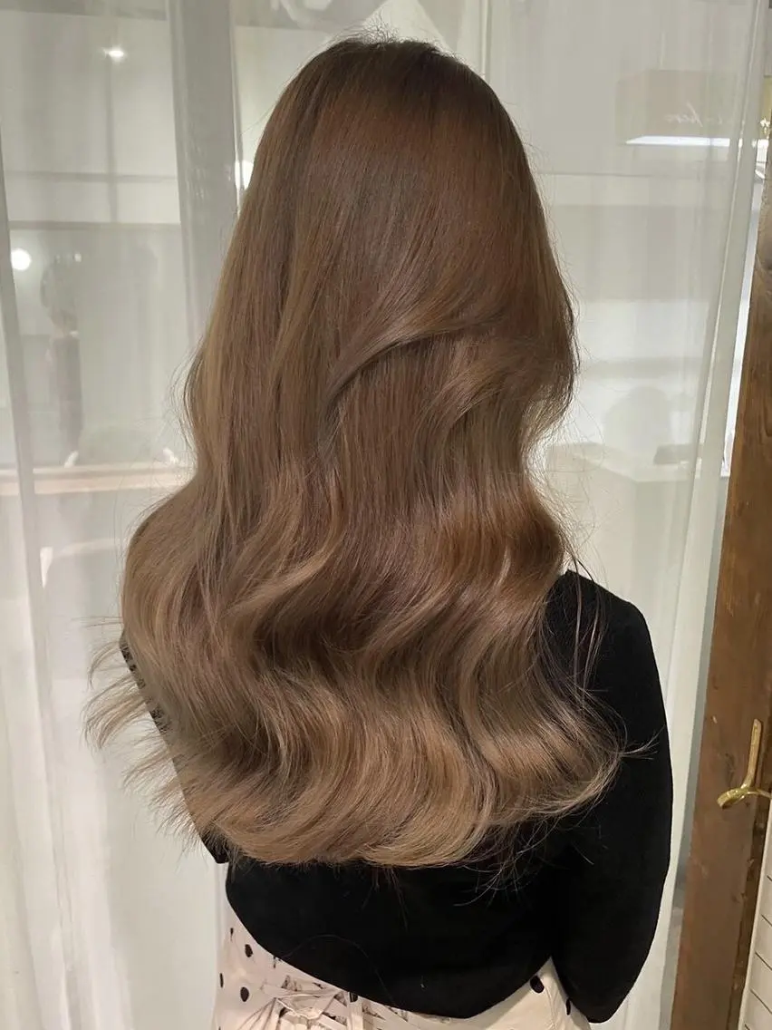 カラー ロング ブリーチ ケアブリーチ ダブルカラー 顔周りカット 韓国風ヘア ♡KOKOHA /透明感カラー♡のヘアスタイル