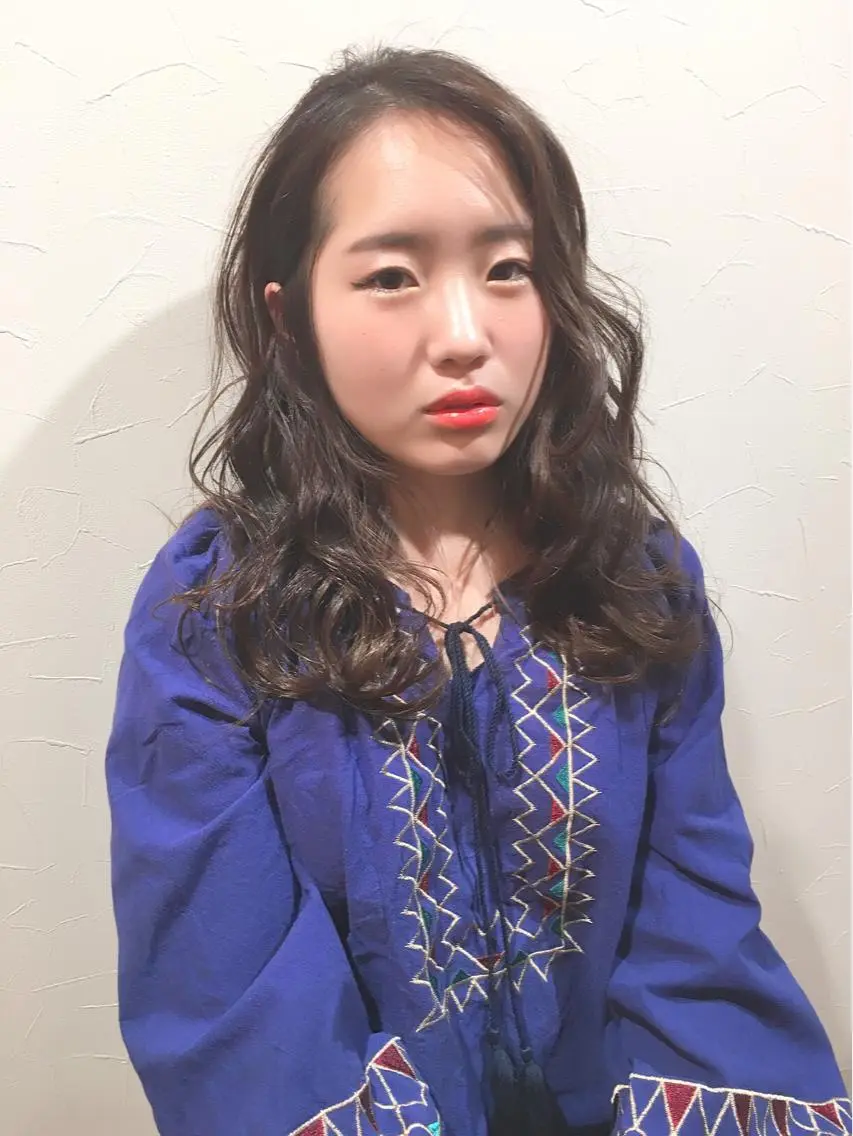 セミロング ロング カラー ヘアアレンジ アッシュ 柔らか垢抜けｶﾗｰと ｶｯﾄ🫧ASUKAのヘアスタイル