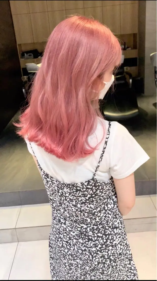 セミロング カラー パーマ ヘアアレンジ メンズ キッズ ネイル マツエク・マツパ 酸性ストレート 髪質改善大槻勇樹のヘアスタイル