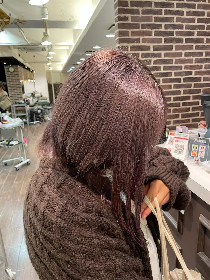 セミロング カラー ベージュカラー ラベンダーカラー ラベンダーベージュ 髪質改善 aya/小顔レイヤー /柔らかカラーのヘアスタイル