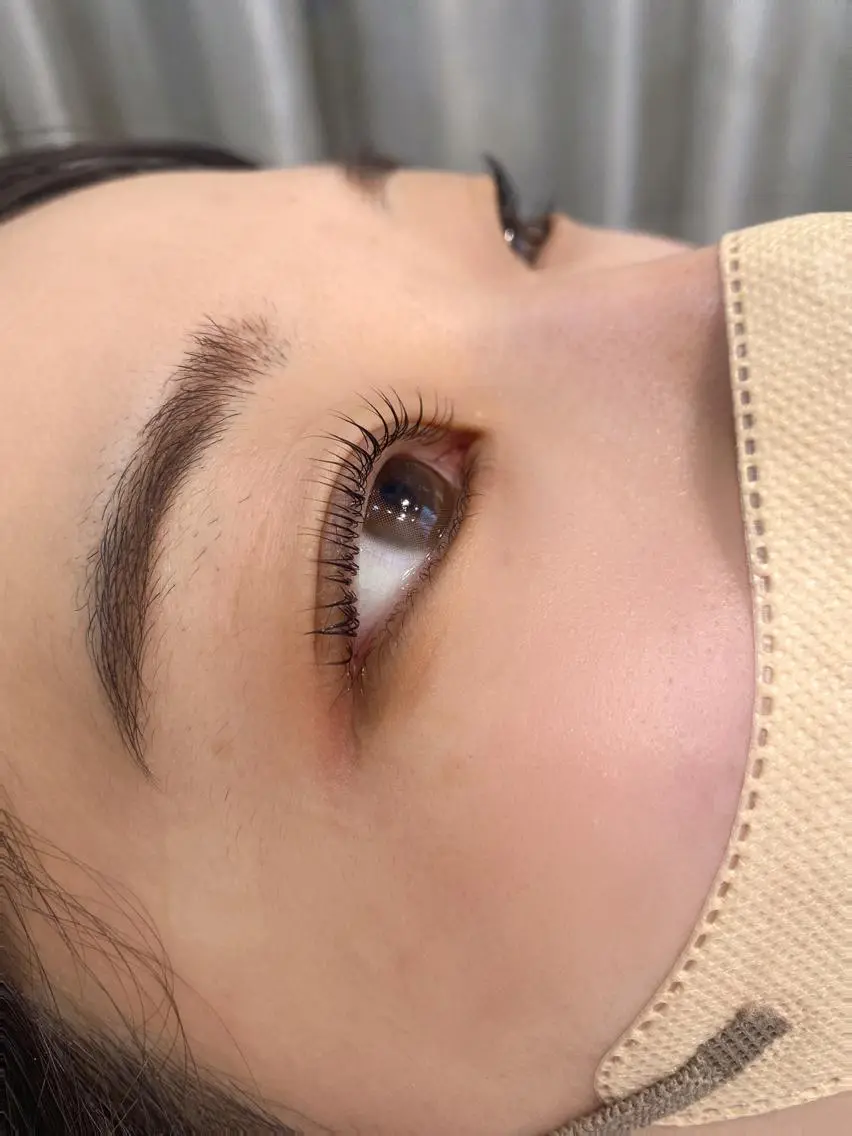 マツエク・マツパ パリジェンヌラッシュリフト EILIS& EYEのマツエク・マツパデザイン