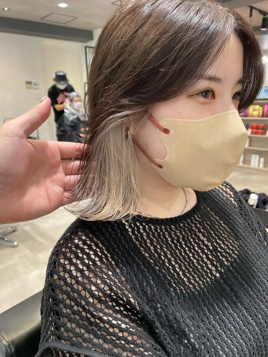 ミディアム ハイトーンイヤ リングカラー清水隆央のヘアスタイル
