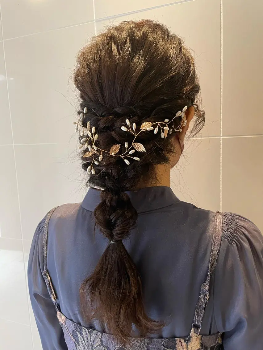 セミロング ヘアアレンジ T Ayaのヘアスタイル