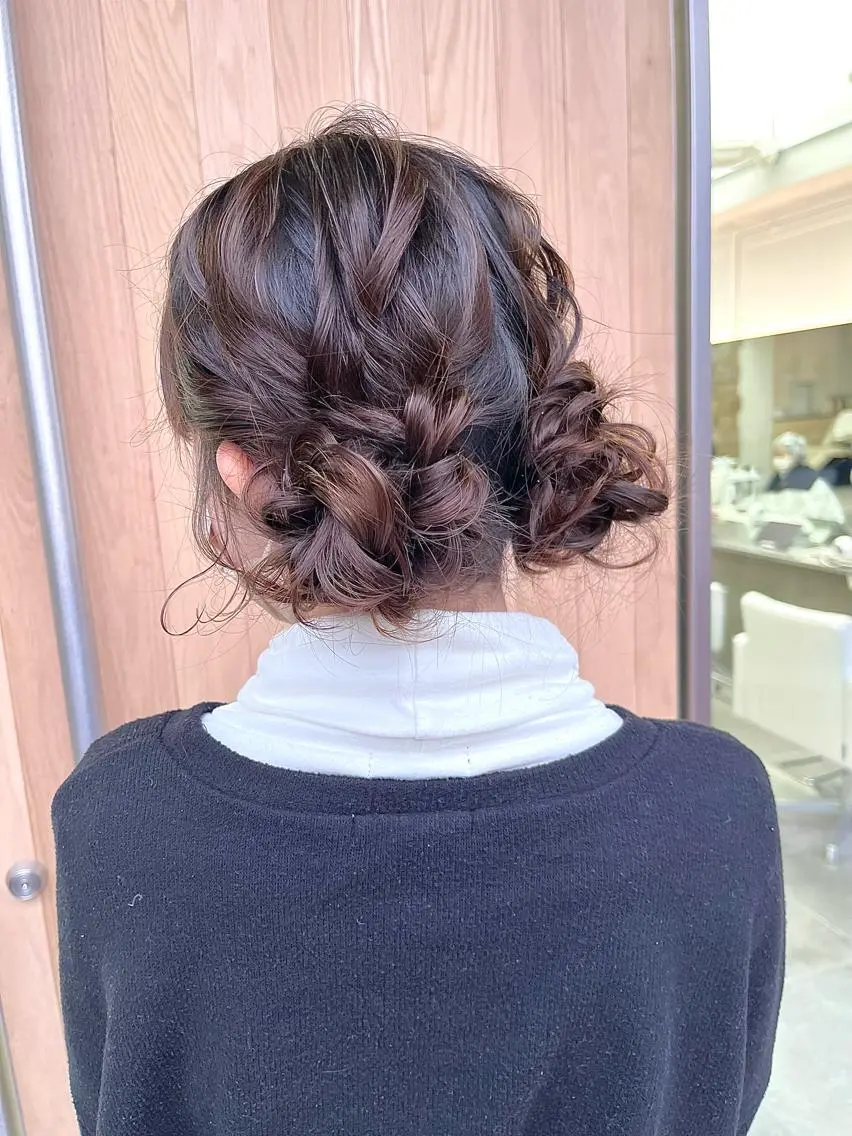 セミロング カラー ヘアアレンジ ヘアセット 💫お呼ばれヘア💫 men's✨ともえ✨のヘアスタイル