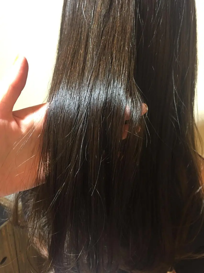 ロング カラー 加藤 綾華のヘアスタイル