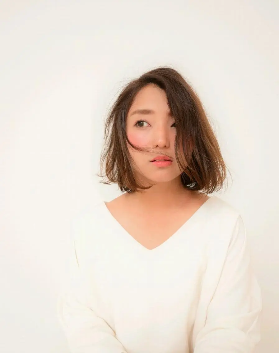 ミディアム ボブレイヤー ボブ レイヤーカット ショート＆ボブ ヒロシのヘアスタイル