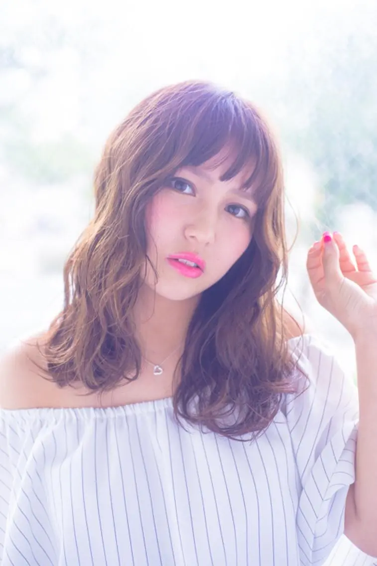 ミディアム カラー パーマ 小濱 秀人のヘアスタイル